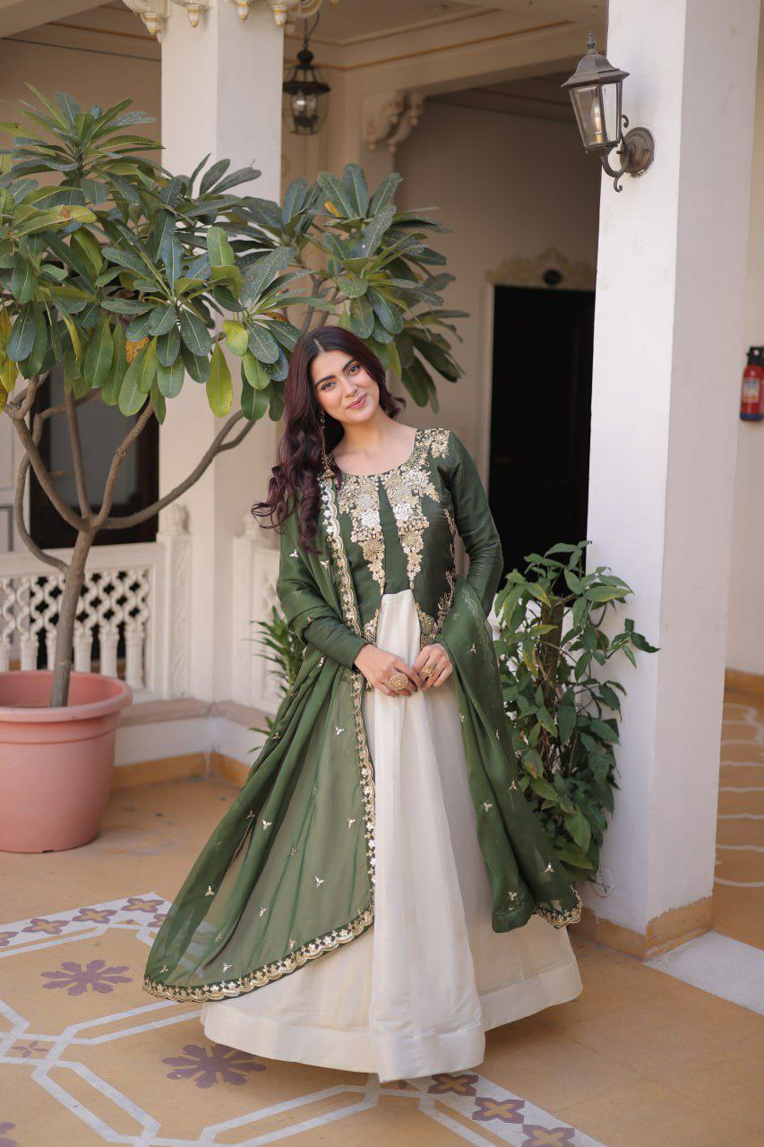 ovi-042_25453042 💚❤️ Designer Festive Gown with Embroidered Jacket Set - Image 3