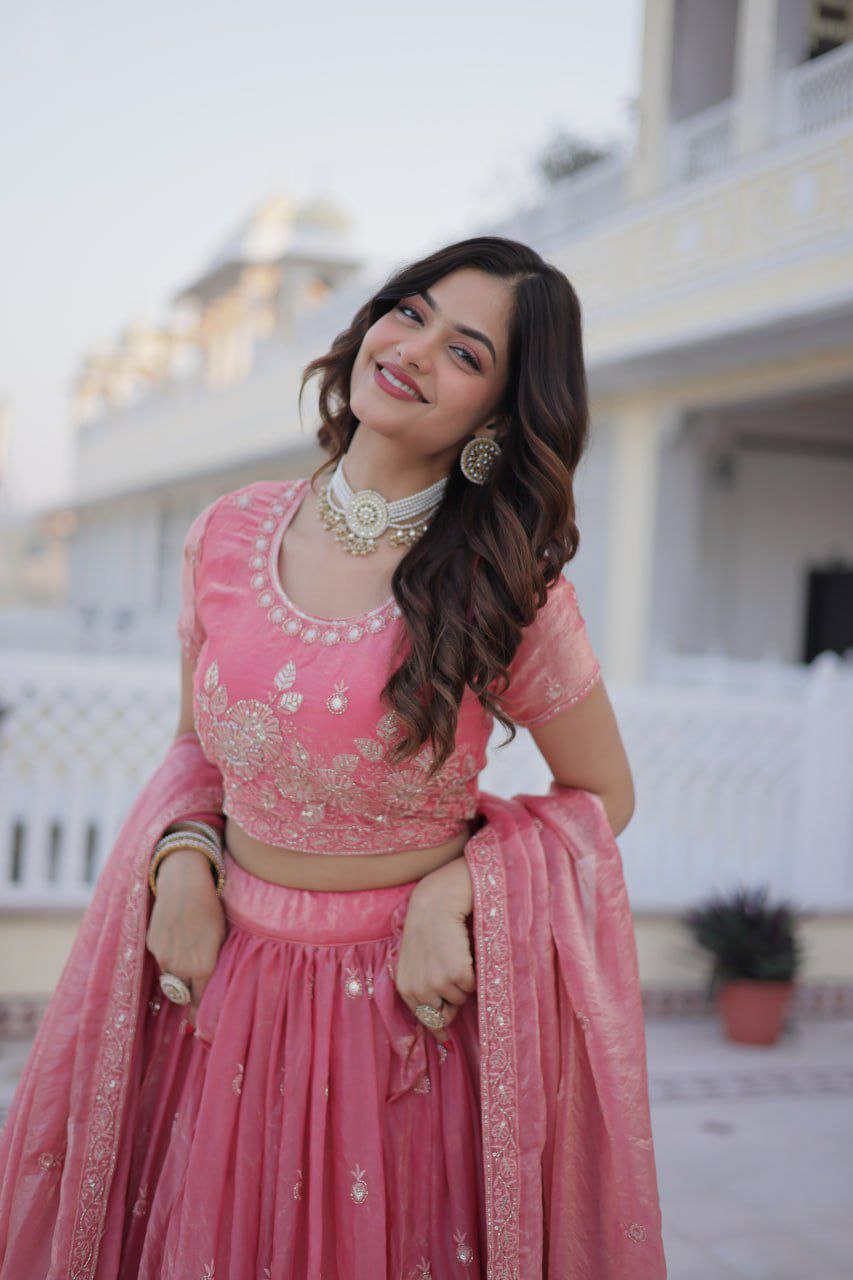 ovi-048_2703048 πΈ Elegant Pink Embroidered Lehenga Choli Set - Image 5
